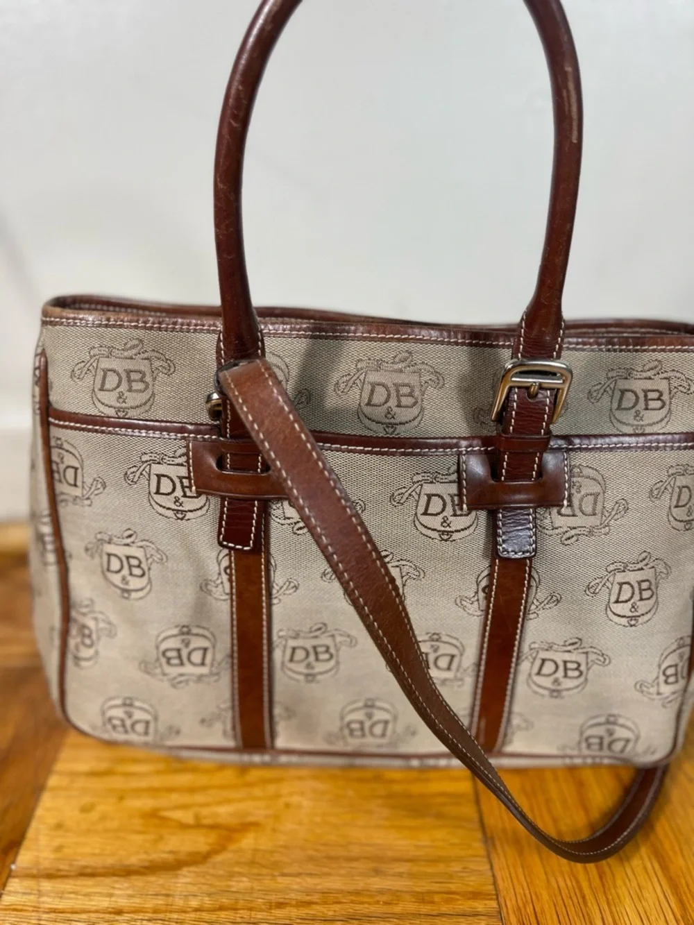Dooney & Bourke Brown  work office Executive Satchel Signature Logo Canvas bag